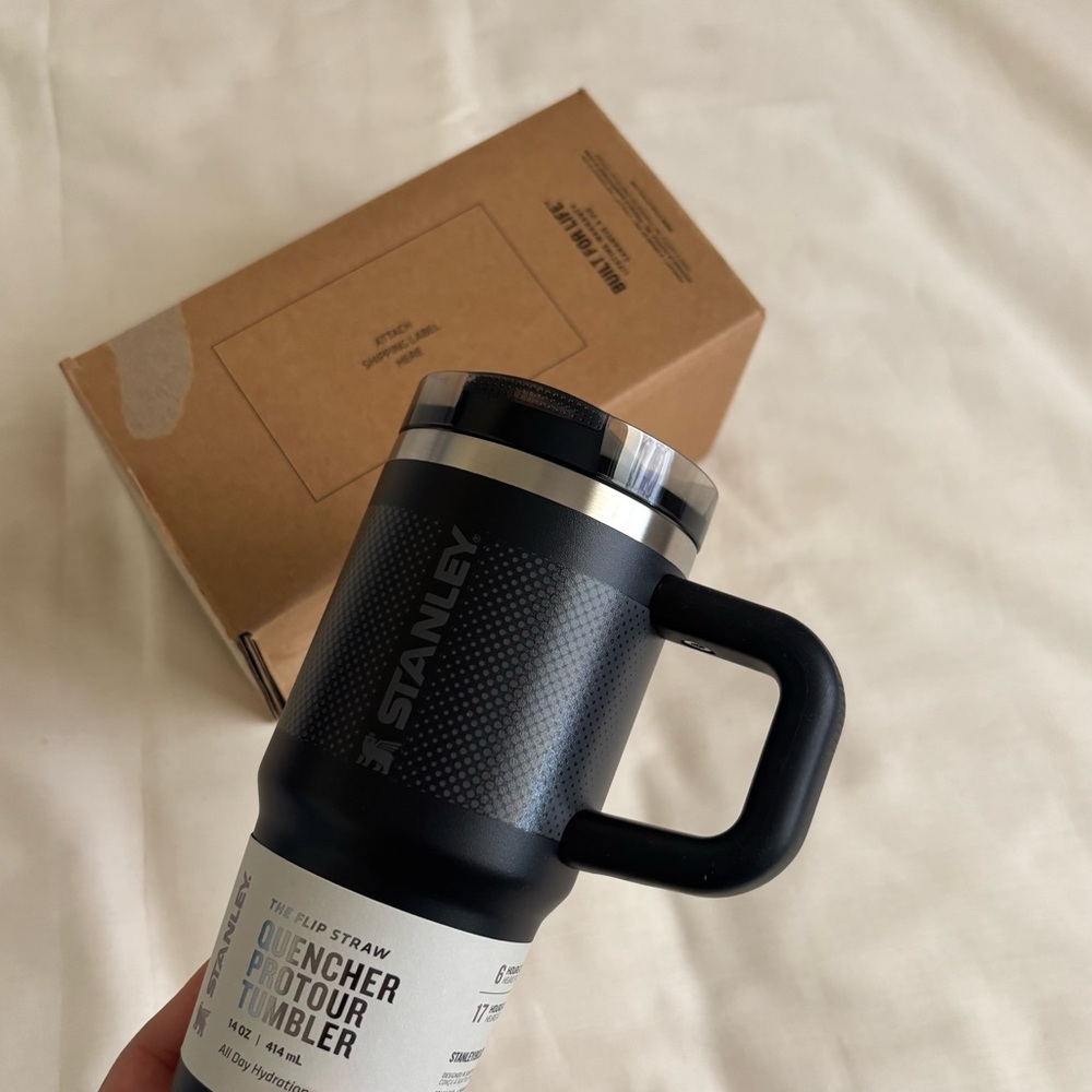𐙚 Stanley 14oz Quencher Protour Tumbler NWT - Picture 2 of 4